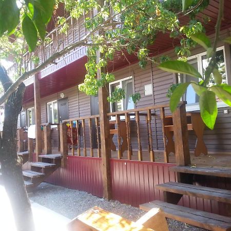 Guest House Yuzhnaya Palmira 피준다 외부 사진