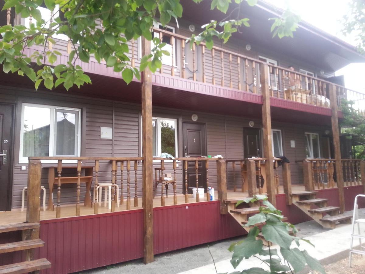 Guest House Yuzhnaya Palmira 피준다 외부 사진